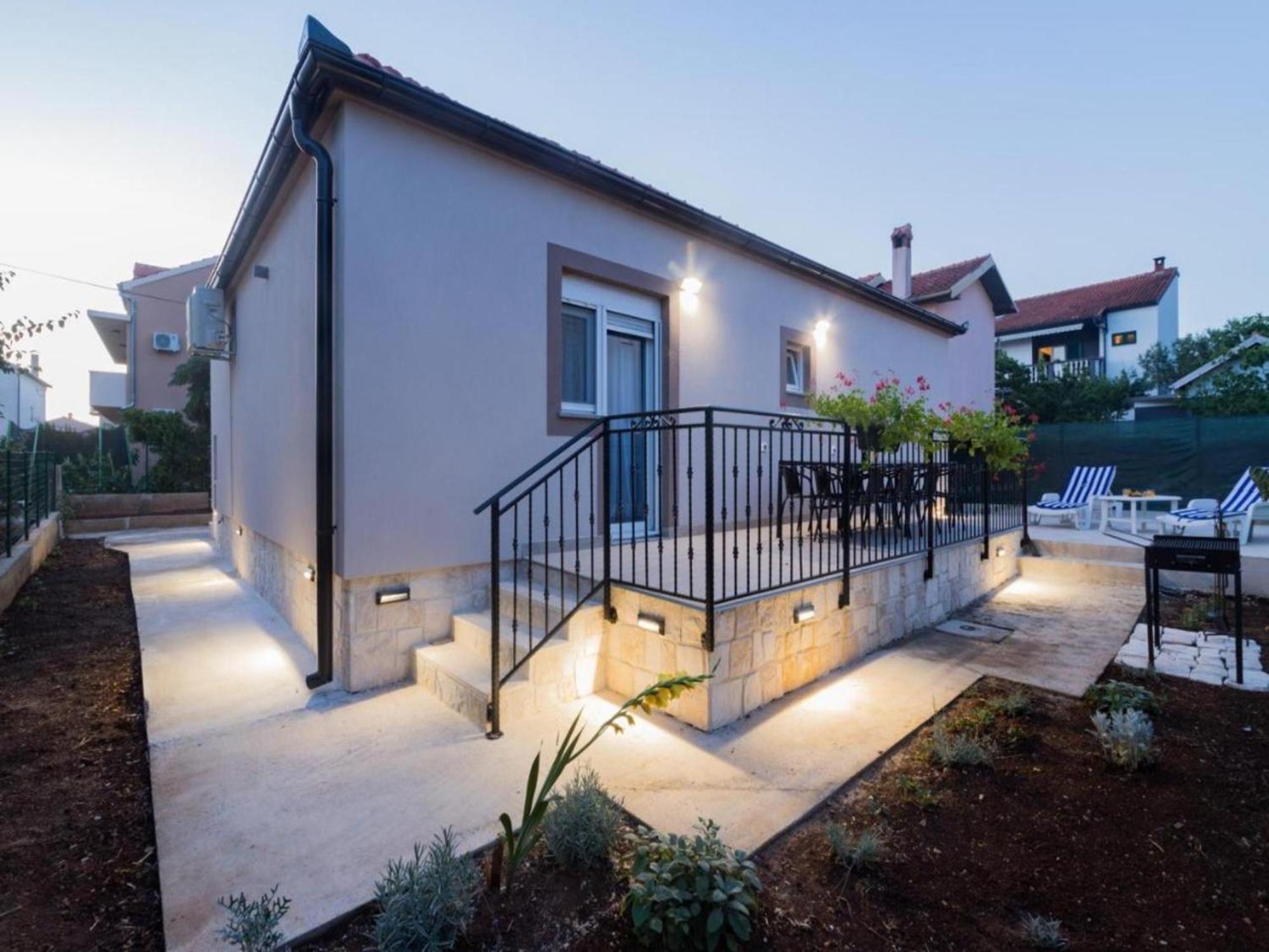 Mihael Holiday House Zadar Exterior photo